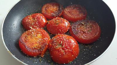 TOMATES A LA PLANCHA