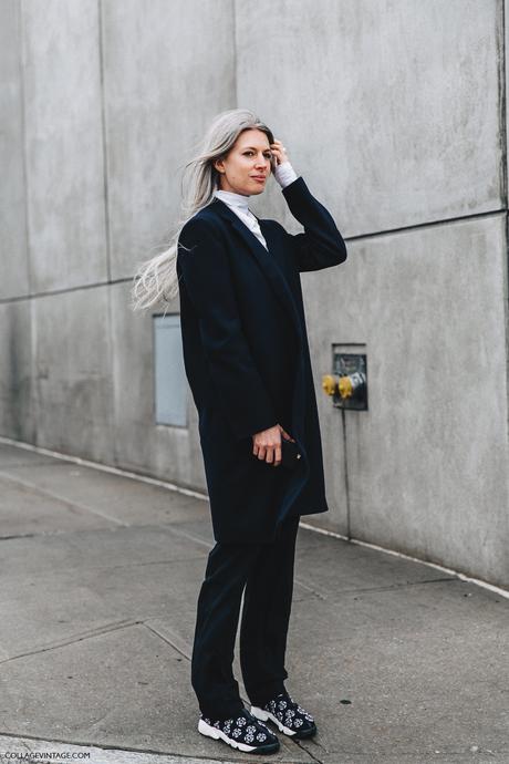 NYFW-New_York_Fashion_Week-Fall_Winter-17-Street_Style-Sarah_Harris-Navy_Blue-Dior_Sneakers-