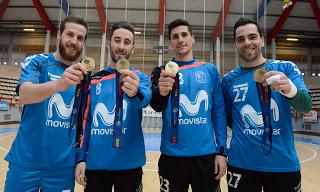 Pola, Rivillos, Ortiz y Jesús Herrero lucen sus medallas de campeones de Europa en el regreso a los entramientos con Movistar Inter