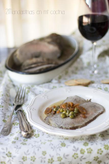 Ternera con guisantes. Las mejores recetas de mi madre
