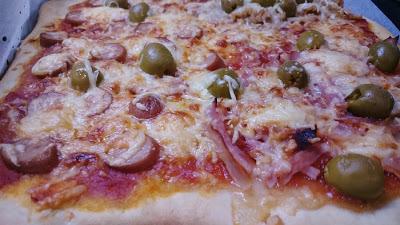 Pizza casera mixta