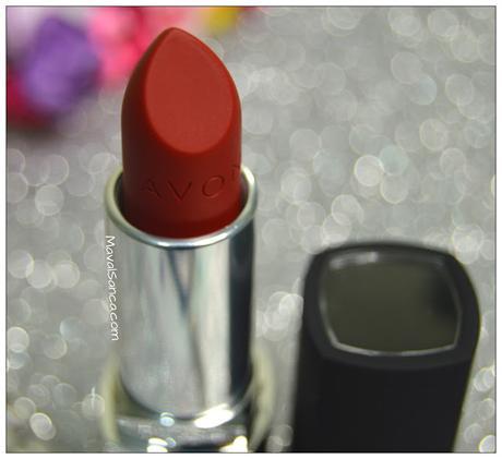 Perfectly Matte True Colour de AVON: Labiales de acabado mate.