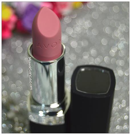 Perfectly Matte True Colour de AVON: Labiales de acabado mate.
