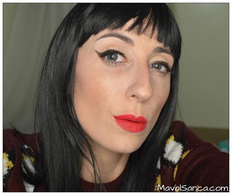 Perfectly Matte True Colour de AVON: Labiales de acabado mate.