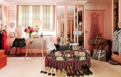 Pink wallking closet