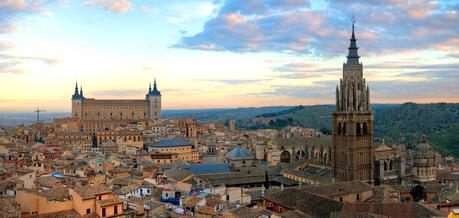 LAS ESTRELLAS BRILLAN SOBRE TOLEDO. CIENCIA Y FILOSOFÍA EN AL-ANDALUS