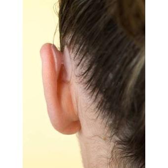Peinados para disimular orejas grandes