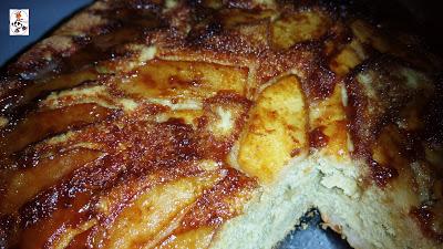 BIZCOCHO DE MANZANAS CARAMELIZADAS