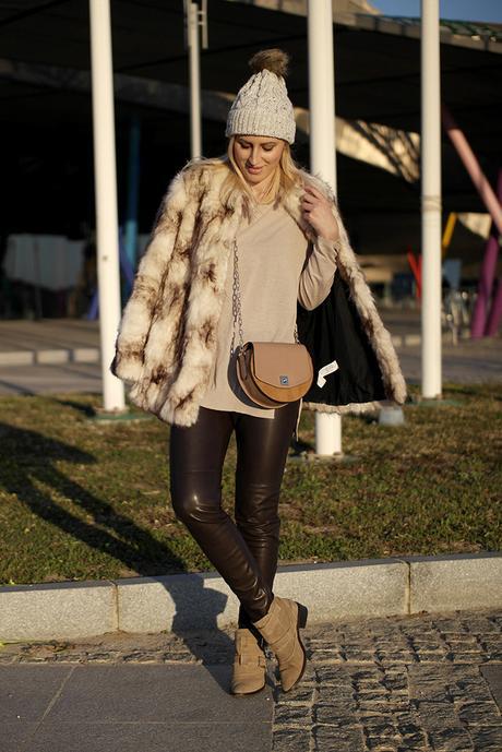 POMPOM BEANIE POMPOM BEANIE