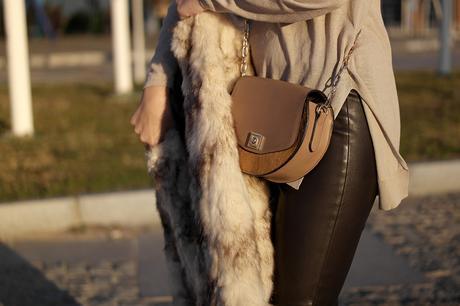 POMPOM BEANIE POMPOM BEANIE