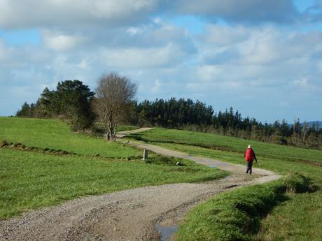 Camino a Finisterre. Etapa 3. De Santa Mariña a Cee Camino a Finisterre. Etapa 3. De Santa Mariña a Cee