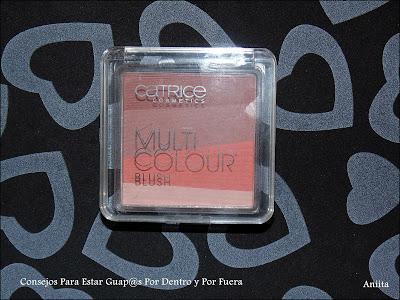 Maquillaje en Tonos Morados.