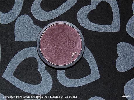 Maquillaje en Tonos Morados.