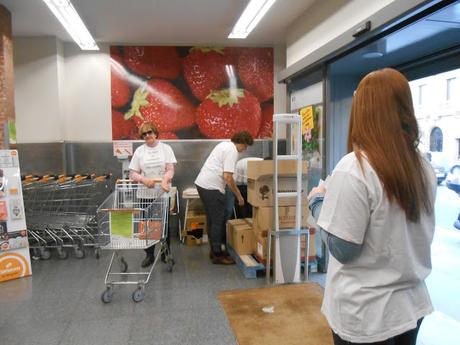 MÁS SOLIDARIDAD...; A LA BARCELONA D' ABANS, D' AVUI I DE SEMPRE...19-02-2016...!!!