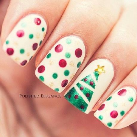 DISEÑOS DE UÑAS CON COLOR DE NAVIDAD