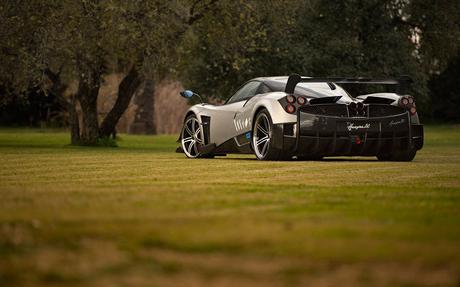 Pagani Huayra Benny Caiola. Iteración constante