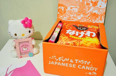 TOKYOTREAT FEBRUARY: UNBOXING JAPANESE CANDY!!