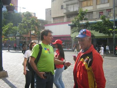 EL RECREO - LA FUNDACION A TODA VIDA VENEZUELA CONTINUA DESARROLANDO SUS ACTIVIDADES RECREATIVAS EN EL BULEVAR DE SABANA GRANDE. Motivando a que la comunidad se vaya incorporando cada día