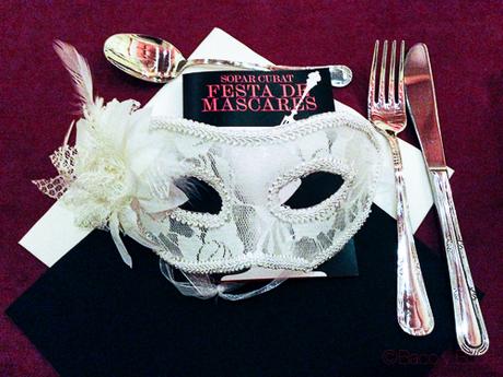 cena cubat fiesta de mascaras cubat baco y boca