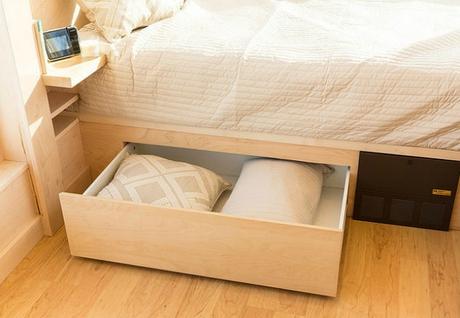 Una casa con ruedas en la nieve