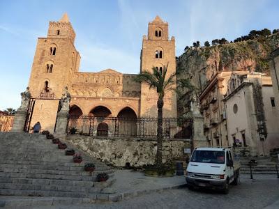 Cefalú un pueblo de cine en Sicilia