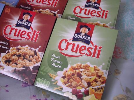 Desayunando con Quaker Cruesli