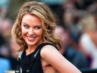 Kylie Minogue, prometida con un hombre 20 años más joven