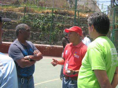 EL RECREO - COMUNIDAD LOS MANOLOS AVENIDA ANDRES BELLO. Visita para evaluar desarrollo de los Programas de la Misión a Toda Vida Venezuela