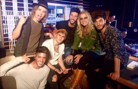 Single de Auryn y Anastacia