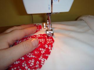 COMO HACER UNA CAMISETA BASICA CON APLICACION