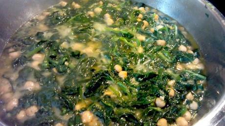Potaje de garbanzos y espinacas – Zuppa di ceci e spinaci garbanzosespinacas4