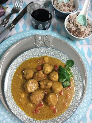 Albóndigas Thai De Pollo Con Leche De Coco