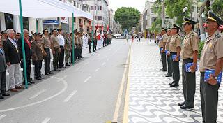 PREMIAN A VALEROSOS POLICÍAS EN LA REGIÓN LIMA…