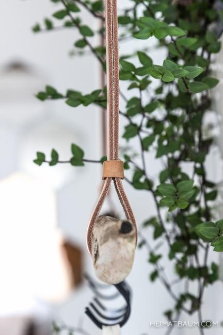 DIY low-cost para colgar los trapos y delantales en la cocina