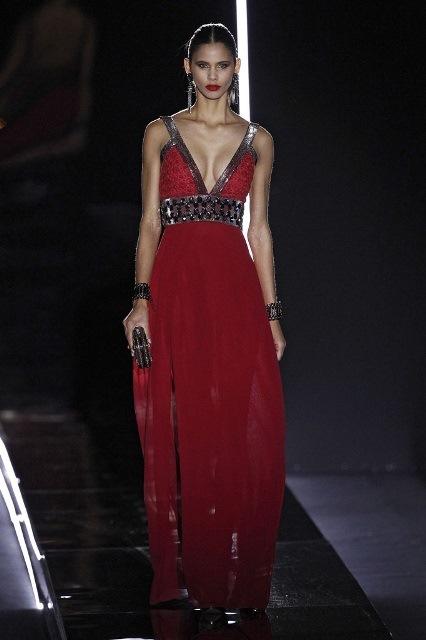 Felipe Varela, bienvenido al futuro. La ropa que no se pondrá la reina Letizia