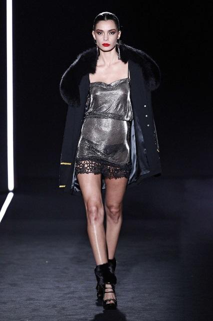 Felipe Varela, bienvenido al futuro. La ropa que no se pondrá la reina Letizia