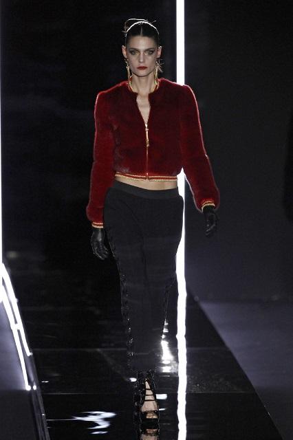 Felipe Varela, bienvenido al futuro. La ropa que no se pondrá la reina Letizia