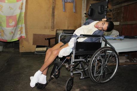 Yeison-adolescente-discapacitado