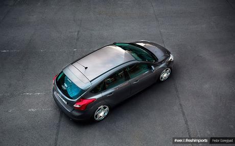 Ford Focus mk3 stance desde Rusia.