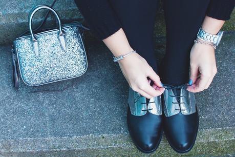 These shoes are made for walking - Claqué BCN