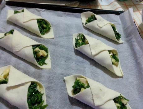 Rollitos de hojaldre relleno de queso y espinacas – Involtini di pasta sfoglia con broccoli e formaggio rollitoshojaldrebrocoli6