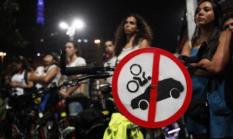 #BikeVsCars: Una noche de Ciclismo, Comida, Música y Cine