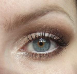 MAQUILLAJE PARA UNOS OJOS MÁS GRANDES maquillaje-para-unos-ojos-mas-grandes-7