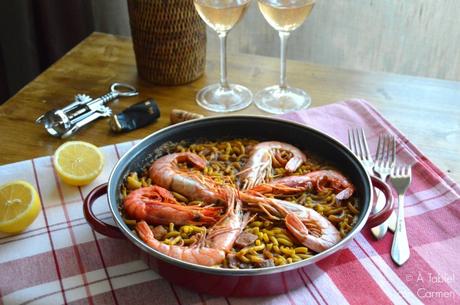 Fideuà de Calamar, Atún y Gambones