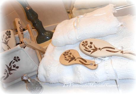 PIROGRABADO  + PINTURA = TANDEM CONYUGAL...  /  brushes pyrography