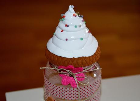 DIY: CONVERTIR FRASCOS EN BOTES PARA CARAMELOS