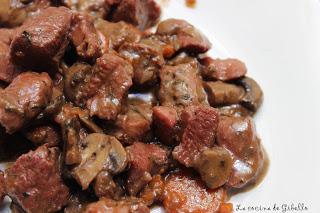 Ragout de pavo al vino tinto