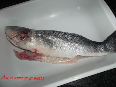 Lubina con salsa de cava