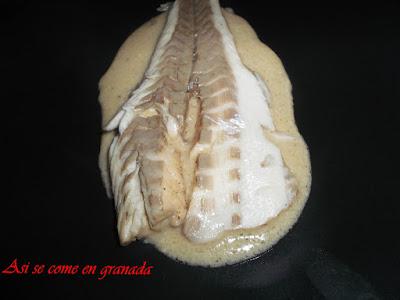 Lubina con salsa de cava