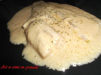 Lubina con salsa de cava